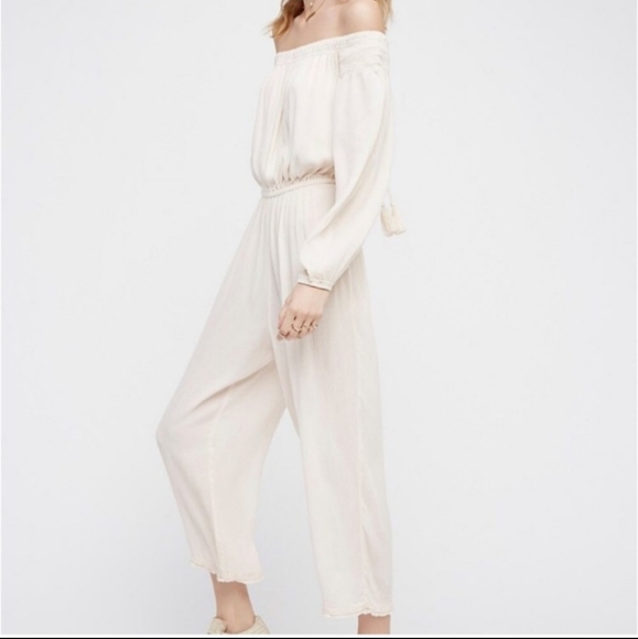Free People Pants - Free people show your shoulders romper